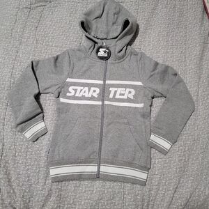 Starter Boys zip up logo hoodies M
